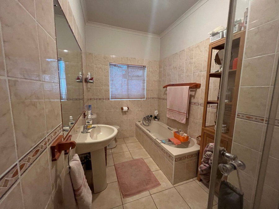 3 Bedroom Property for Sale in Thomas Gamble Eastern Cape